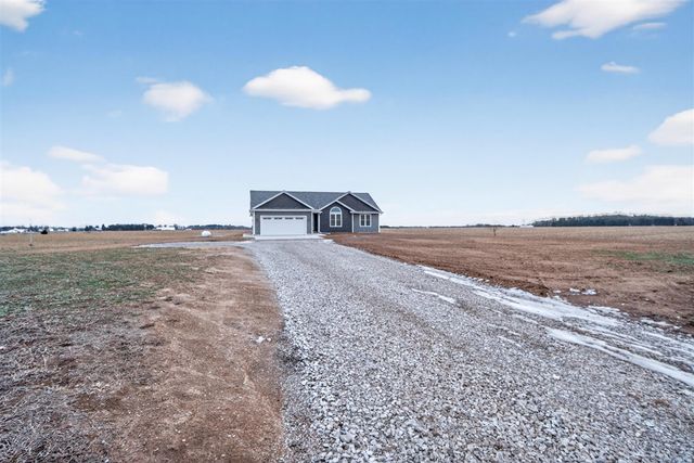 2081 S Francisco Road, Grass Lake, MI 49240