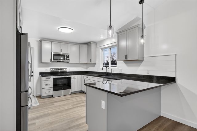 2081 S Francisco Road, Grass Lake, MI 49240