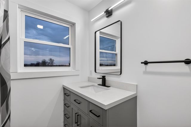 2081 S Francisco Road, Grass Lake, MI 49240