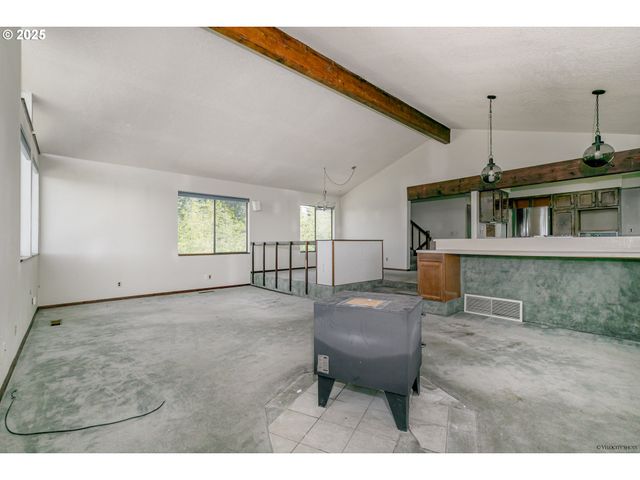23205 S VIOLA WELCH Rd, Beavercreek, OR 97004
