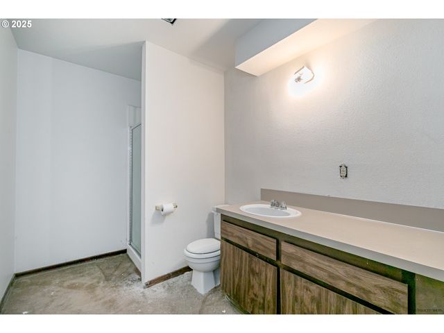 23205 S VIOLA WELCH Rd, Beavercreek, OR 97004