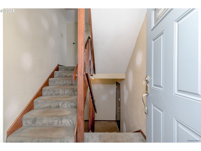 23205 S VIOLA WELCH Rd, Beavercreek, OR 97004