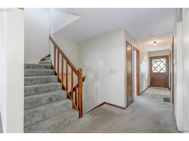 23205 S VIOLA WELCH Rd, Beavercreek, OR 97004