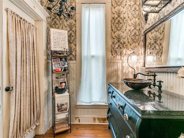 506 S Evans Avenue, El Reno, OK 73036