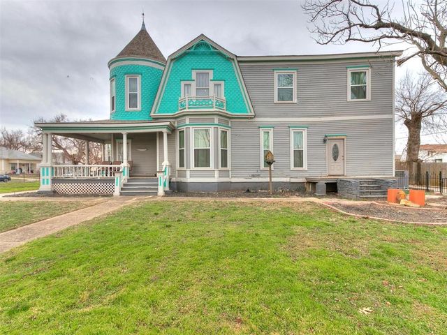 506 S Evans Avenue, El Reno, OK 73036