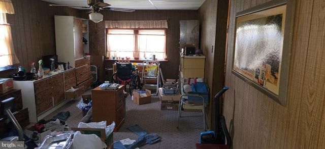 960 WINSLOW RD, Williamstown, NJ 08094
