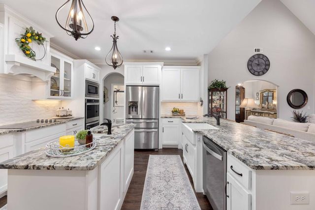 131 Hidden Lake Trail, Pine Mountain, GA 31822