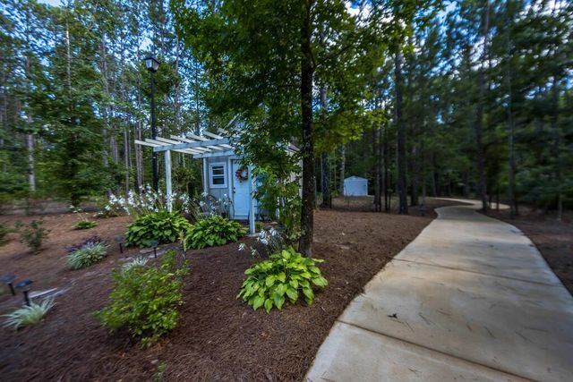 131 Hidden Lake Trail, Pine Mountain, GA 31822