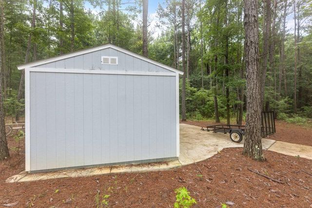 131 Hidden Lake Trail, Pine Mountain, GA 31822