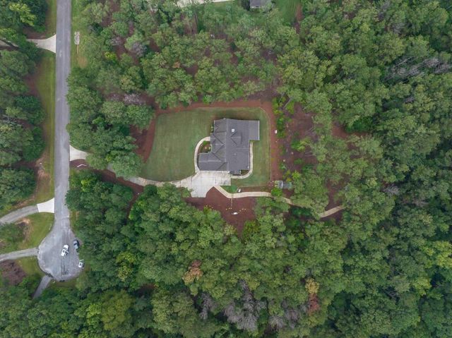 131 Hidden Lake Trail, Pine Mountain, GA 31822