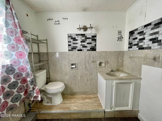 1359 Cherokee Drive, Opelousas, LA 70570