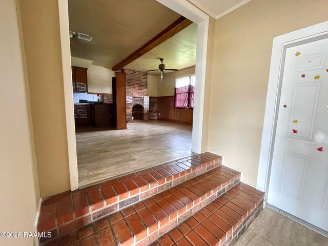 1359 Cherokee Drive, Opelousas, LA 70570