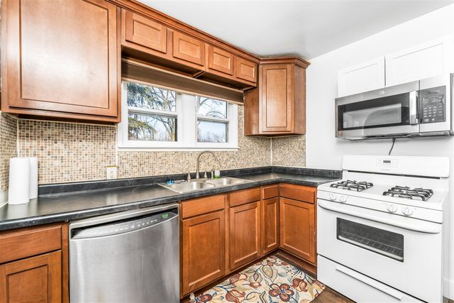 5835 Mount Vernon Avenue, Portage, MI 49024