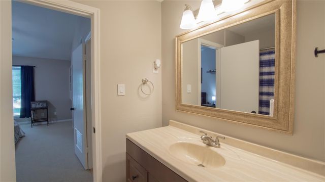 5711 Sugar Hill Drive 52, Houston, TX 77057