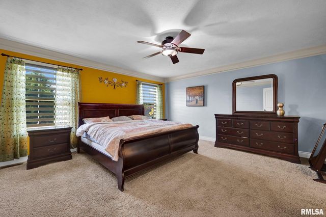 2602 W Carrington Court, Dunlap, IL 61525