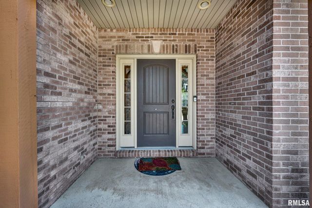 2602 W Carrington Court, Dunlap, IL 61525