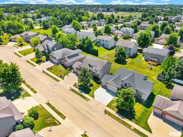 2602 W Carrington Court, Dunlap, IL 61525