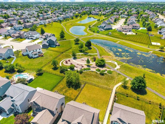 2602 W Carrington Court, Dunlap, IL 61525
