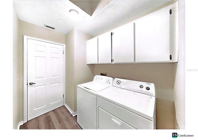 4210 FORESTER LANE, Tampa, FL 33618