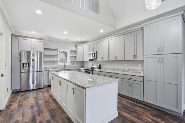 9450 Savannah Highway, Adams Run, SC 29426