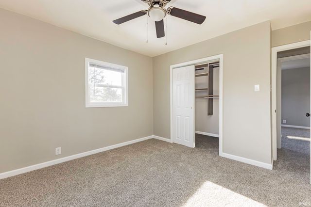 2420 S Plum Street, Yorktown, IN 47396