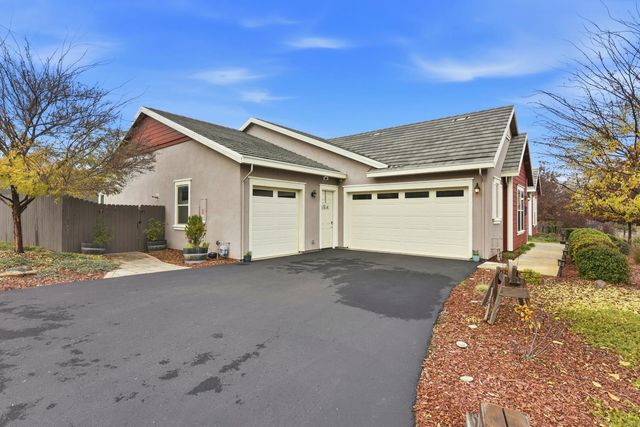 8609 Vintner Dr, Plymouth, CA 95669