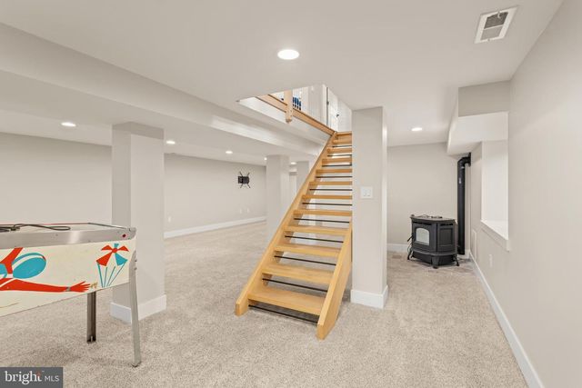 4 W MYRTLE AVE, Feasterville Trevose, PA 19053