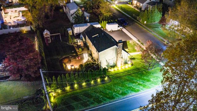 4 W MYRTLE AVE, Feasterville Trevose, PA 19053