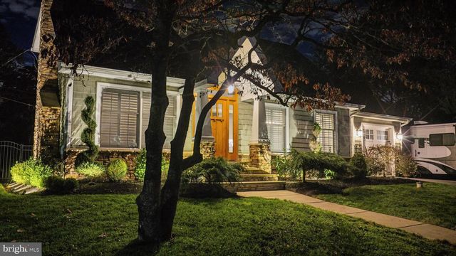 4 W MYRTLE AVE, Feasterville Trevose, PA 19053