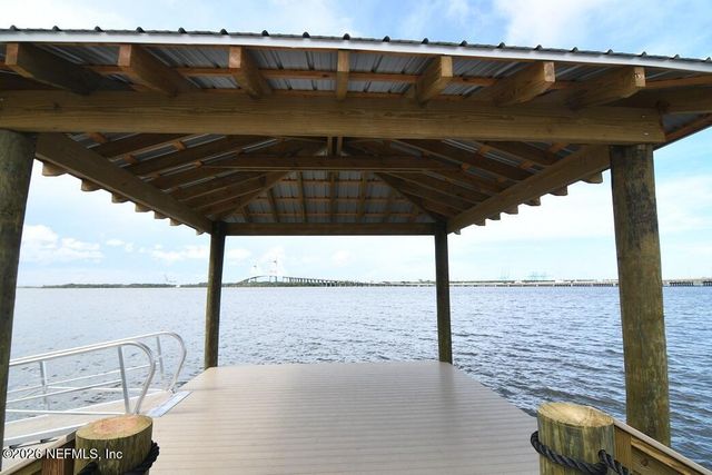 3629 WELLS LANDING Court, Jacksonville, FL 32277