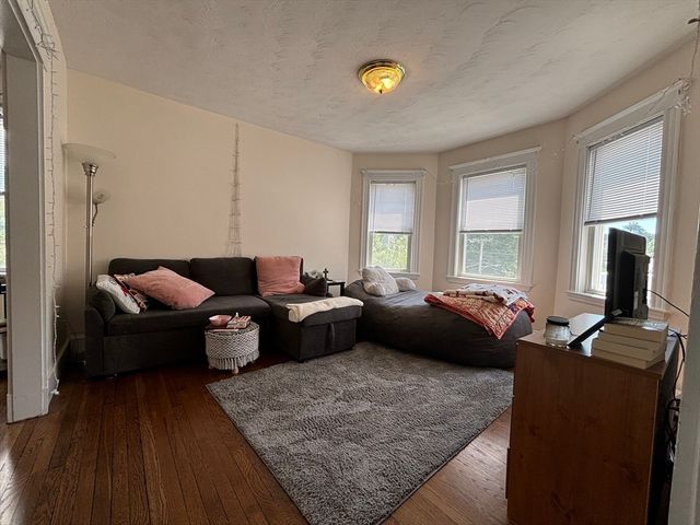 109 Birch Street 3, Boston, MA 02131