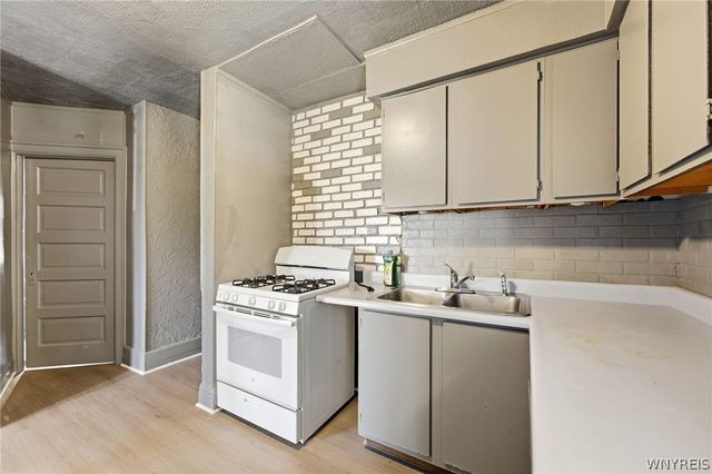 3 Lilac Street, Buffalo, NY 14220
