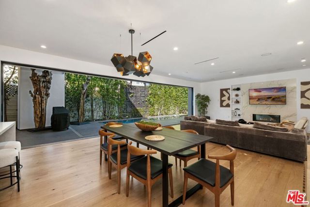 462 N Croft Avenue, Los Angeles, CA 90048