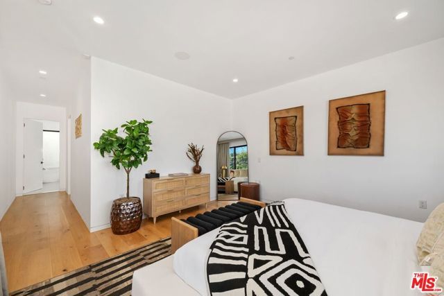 462 N Croft Avenue, Los Angeles, CA 90048