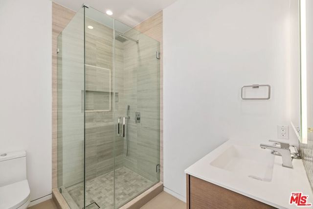 462 N Croft Avenue, Los Angeles, CA 90048