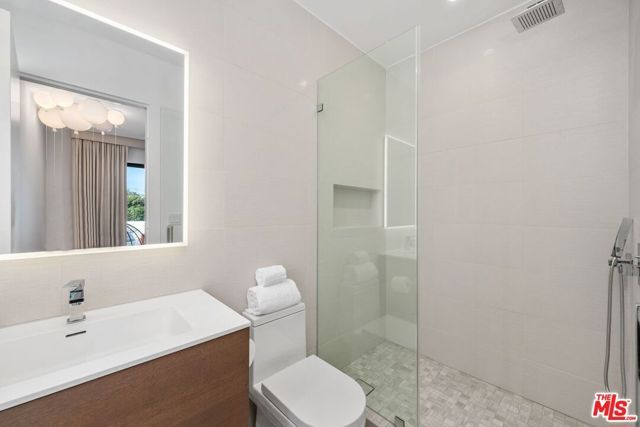 462 N Croft Avenue, Los Angeles, CA 90048