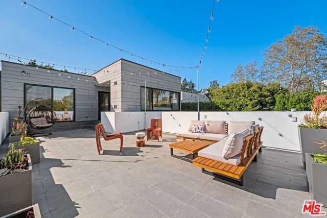 462 N Croft Avenue, Los Angeles, CA 90048