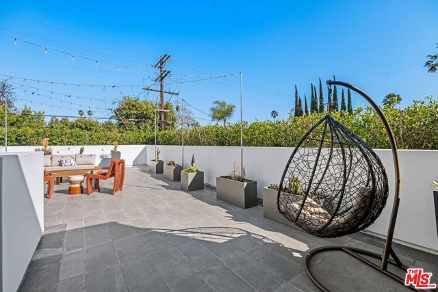 462 N Croft Avenue, Los Angeles, CA 90048