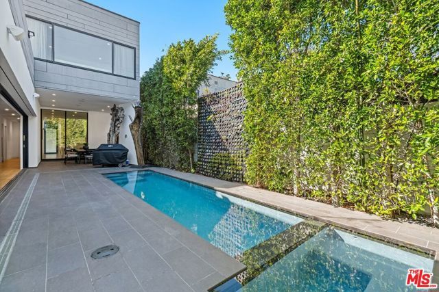 462 N Croft Avenue, Los Angeles, CA 90048