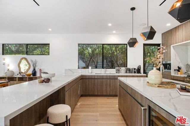 462 N Croft Avenue, Los Angeles, CA 90048