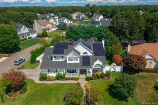 1 Laurel Lane, Holtsville, NY 11742