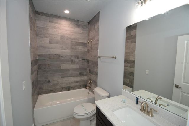 28 SLUMBERLAND PATH A, Palm Coast, FL 32164