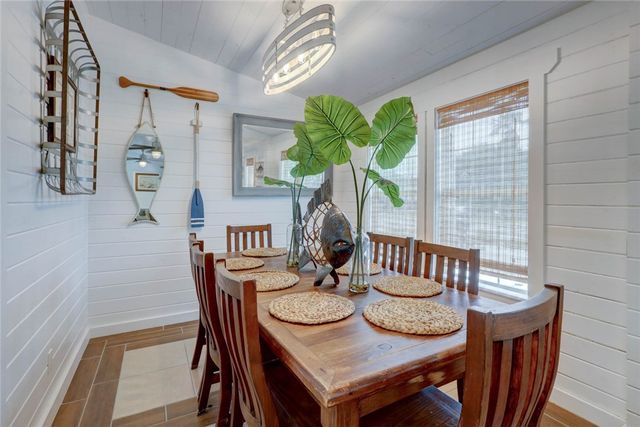 4034 Laguna Shores Road, Corpus Christi, TX 78418