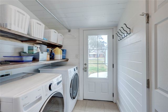 4034 Laguna Shores Road, Corpus Christi, TX 78418