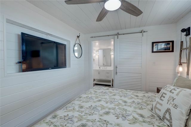 4034 Laguna Shores Road, Corpus Christi, TX 78418