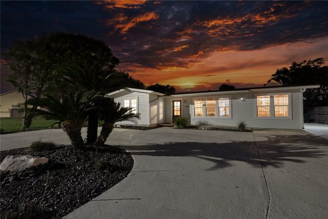 4034 Laguna Shores Road, Corpus Christi, TX 78418