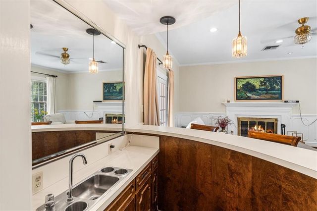 5497 Regency Oaks Drive N, Mobile, AL 36609