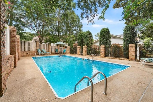 5497 Regency Oaks Drive N, Mobile, AL 36609