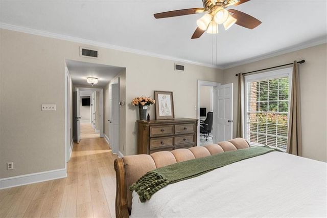 5497 Regency Oaks Drive N, Mobile, AL 36609