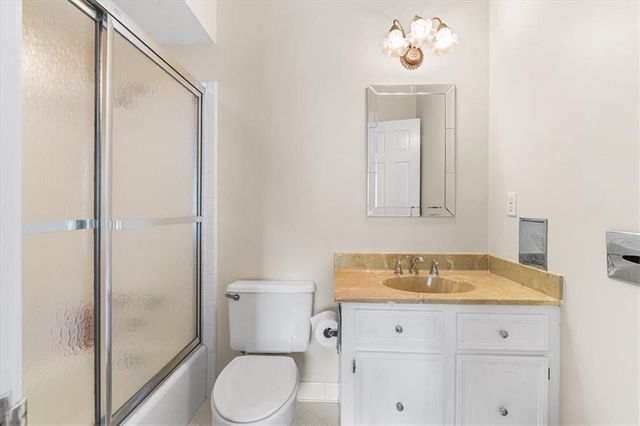 5497 Regency Oaks Drive N, Mobile, AL 36609